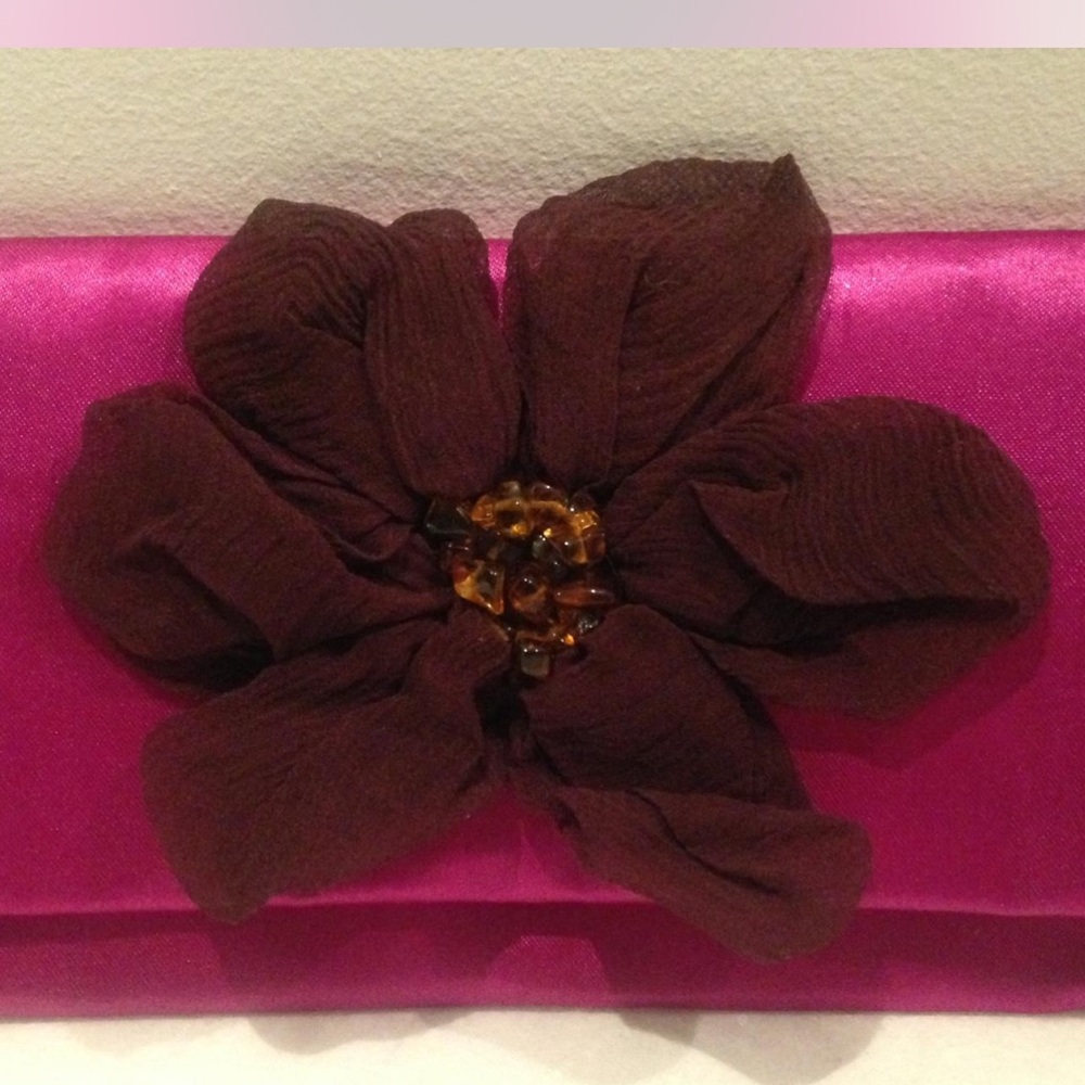 New with tags Chan Luu pink satin flower wallet. Silk flower appliqué.
